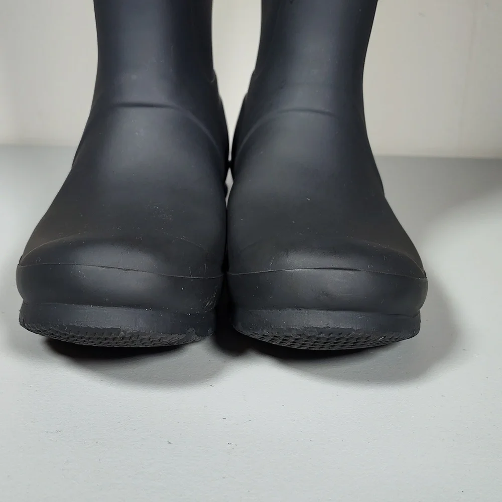 Hunter Women's Original Tall Rain Boots in‎ dark gray 7